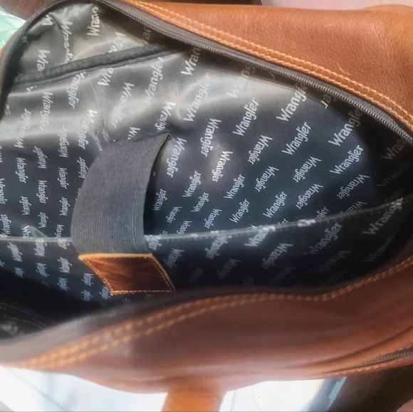 Vintage Wrangler Two-tone Leather Laptop Bag Briefcase Tooled Silver Buckles - Picture 5 of 8